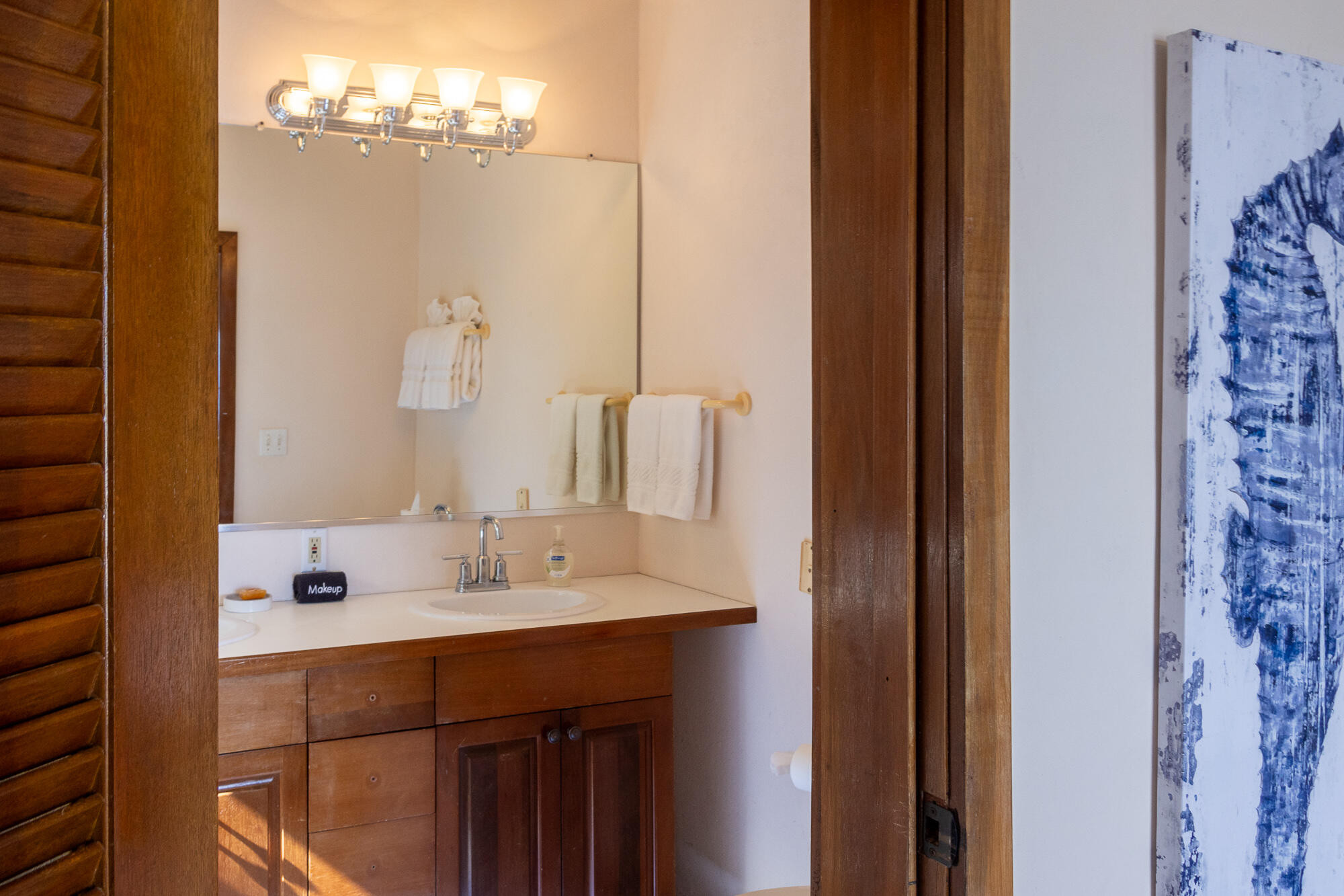 7H-8, 7H-7 Carolina, St John