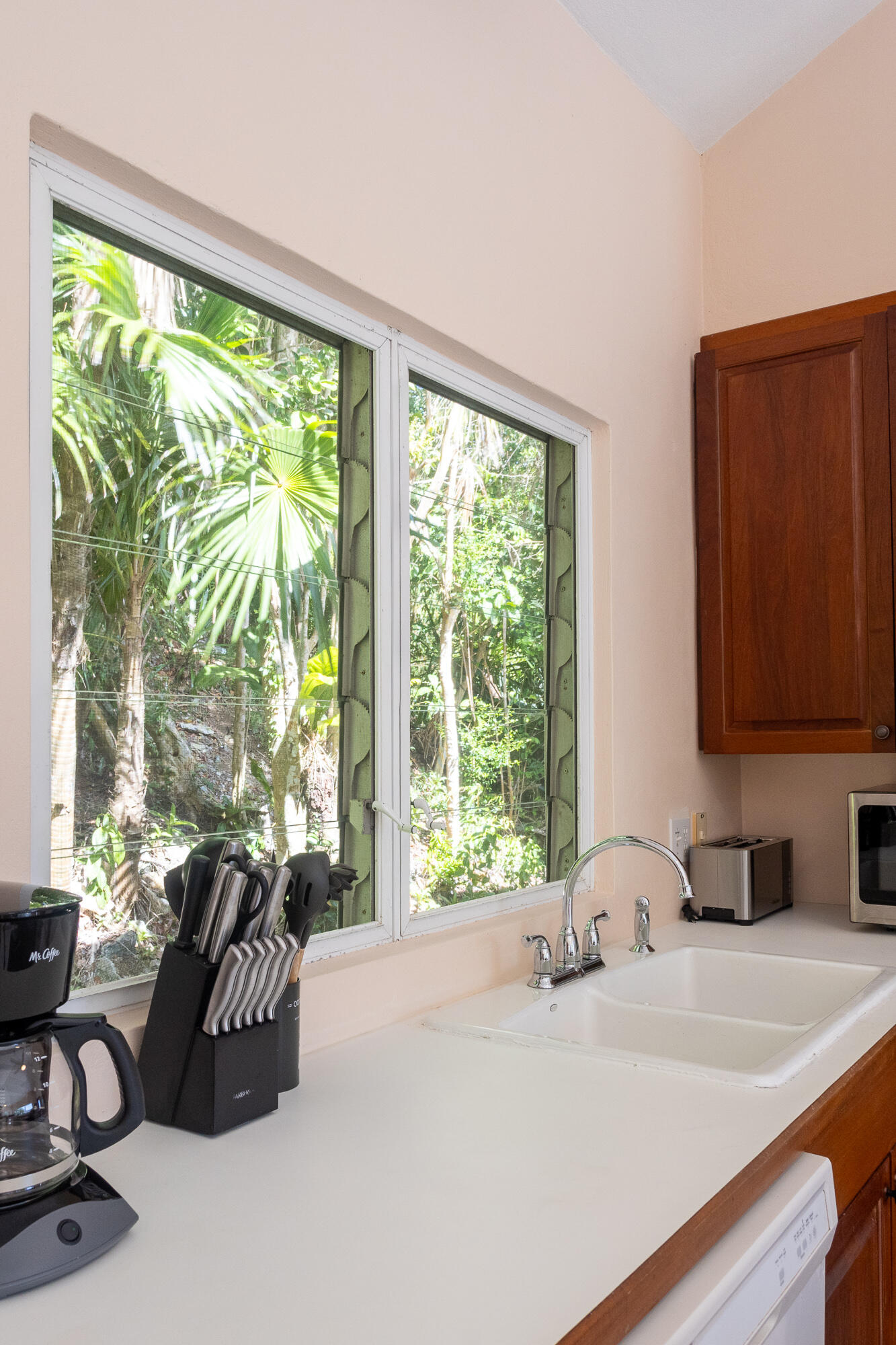 7H-8, 7H-7 Carolina, St John