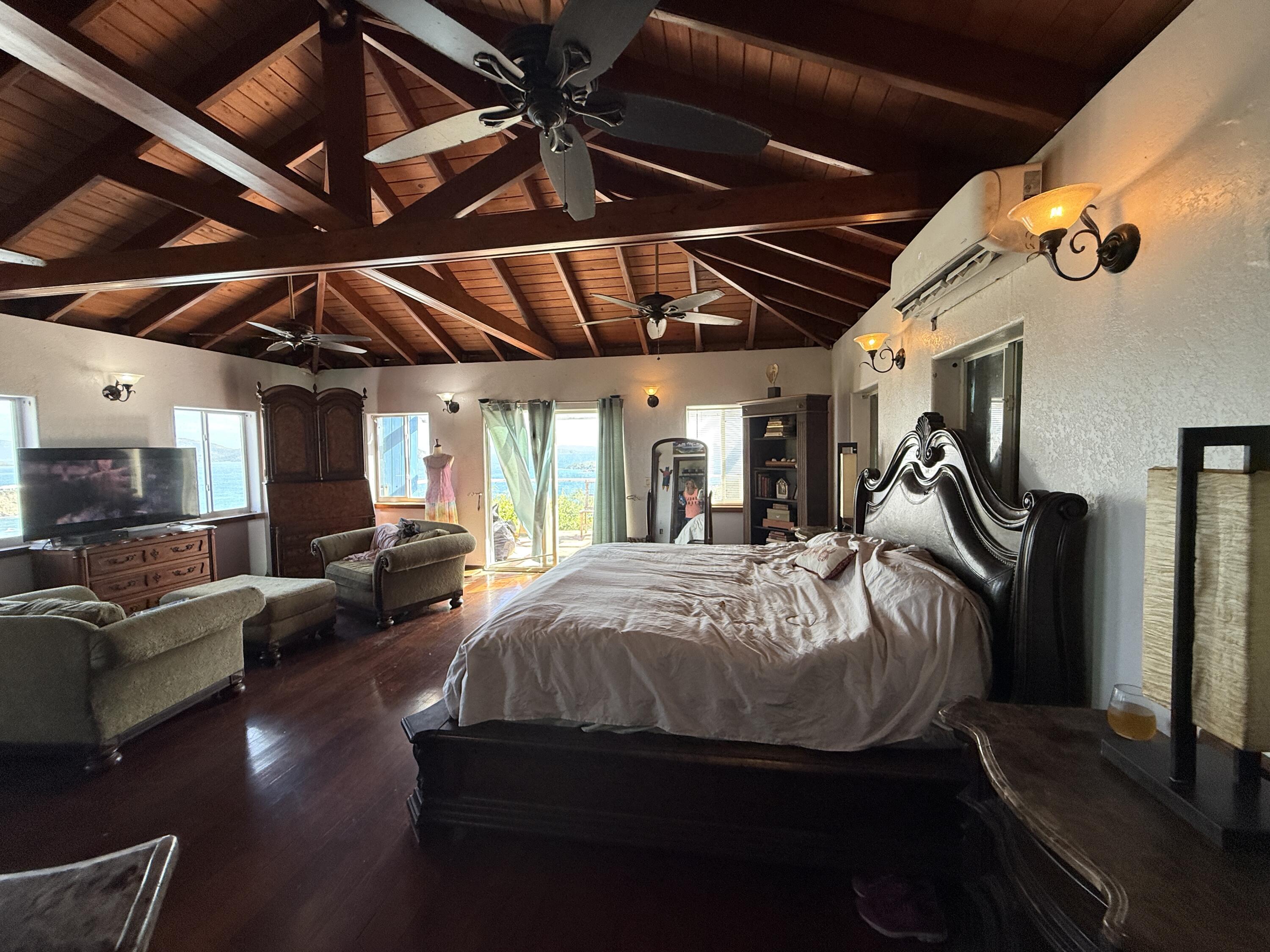 2-10A Concordia, St John