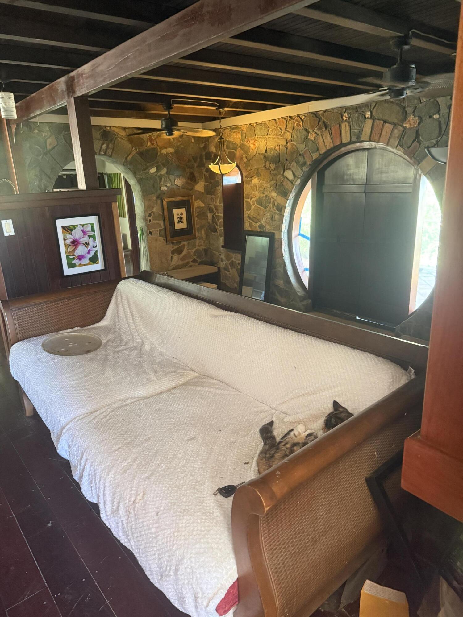 2-10A Concordia, St John