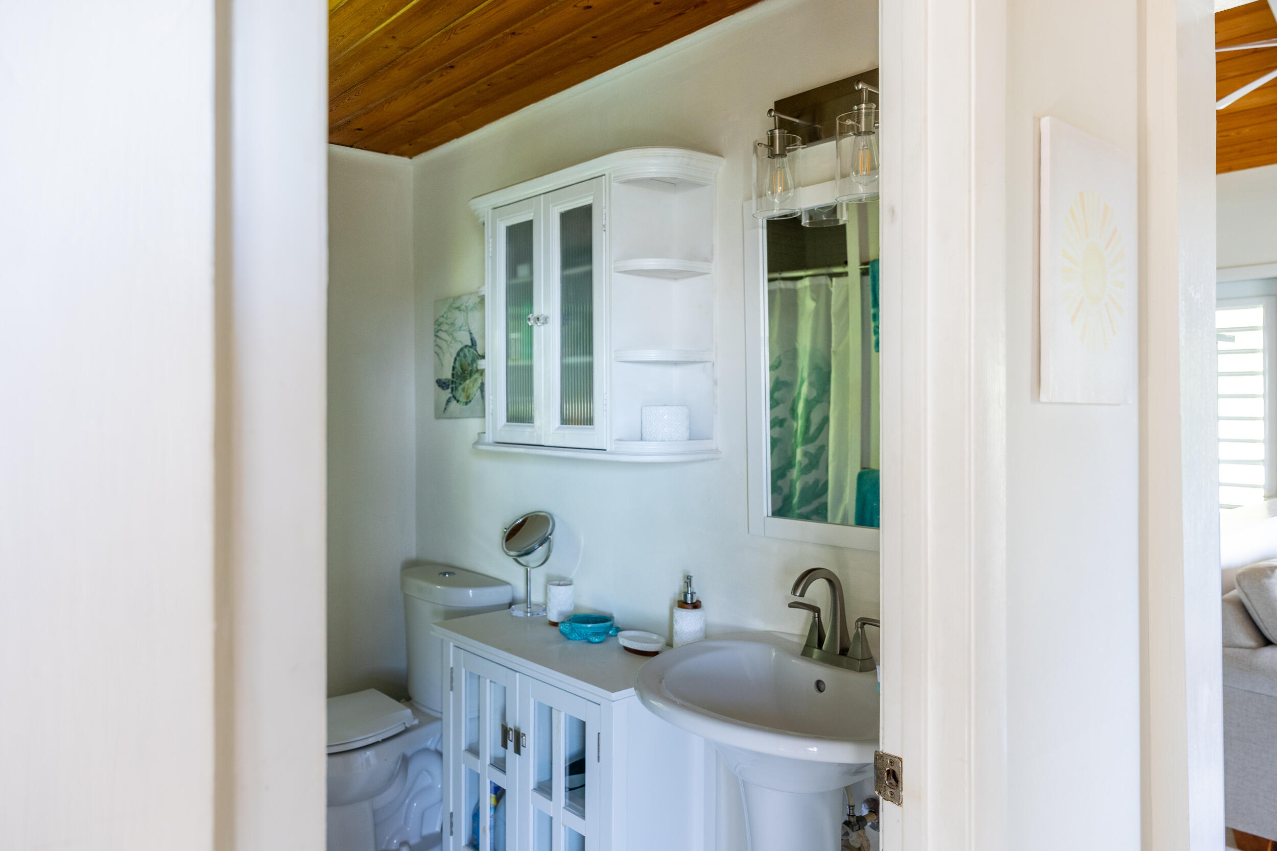 10-27-4B Carolina, St John