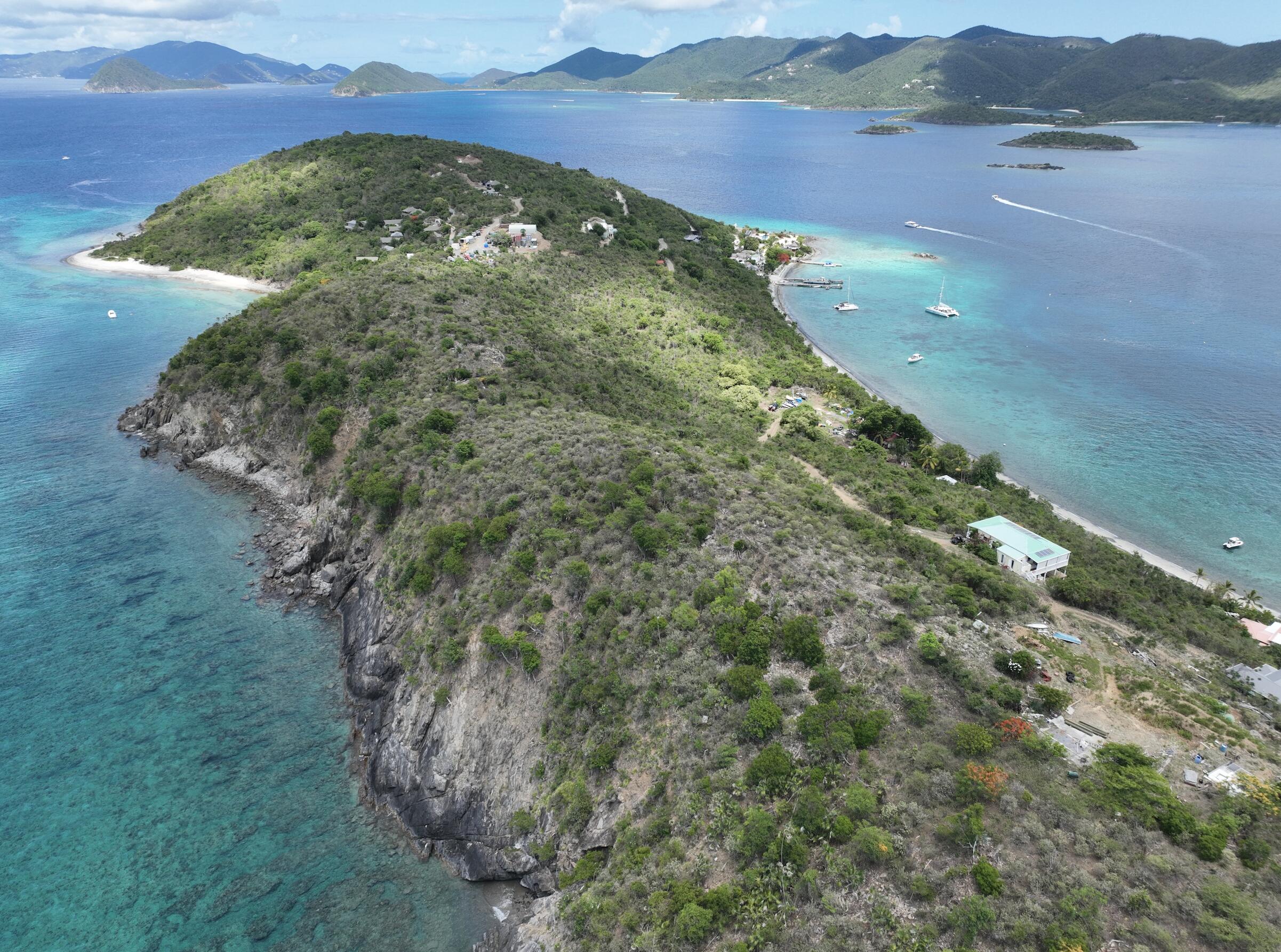 5 REM Lovango, St John