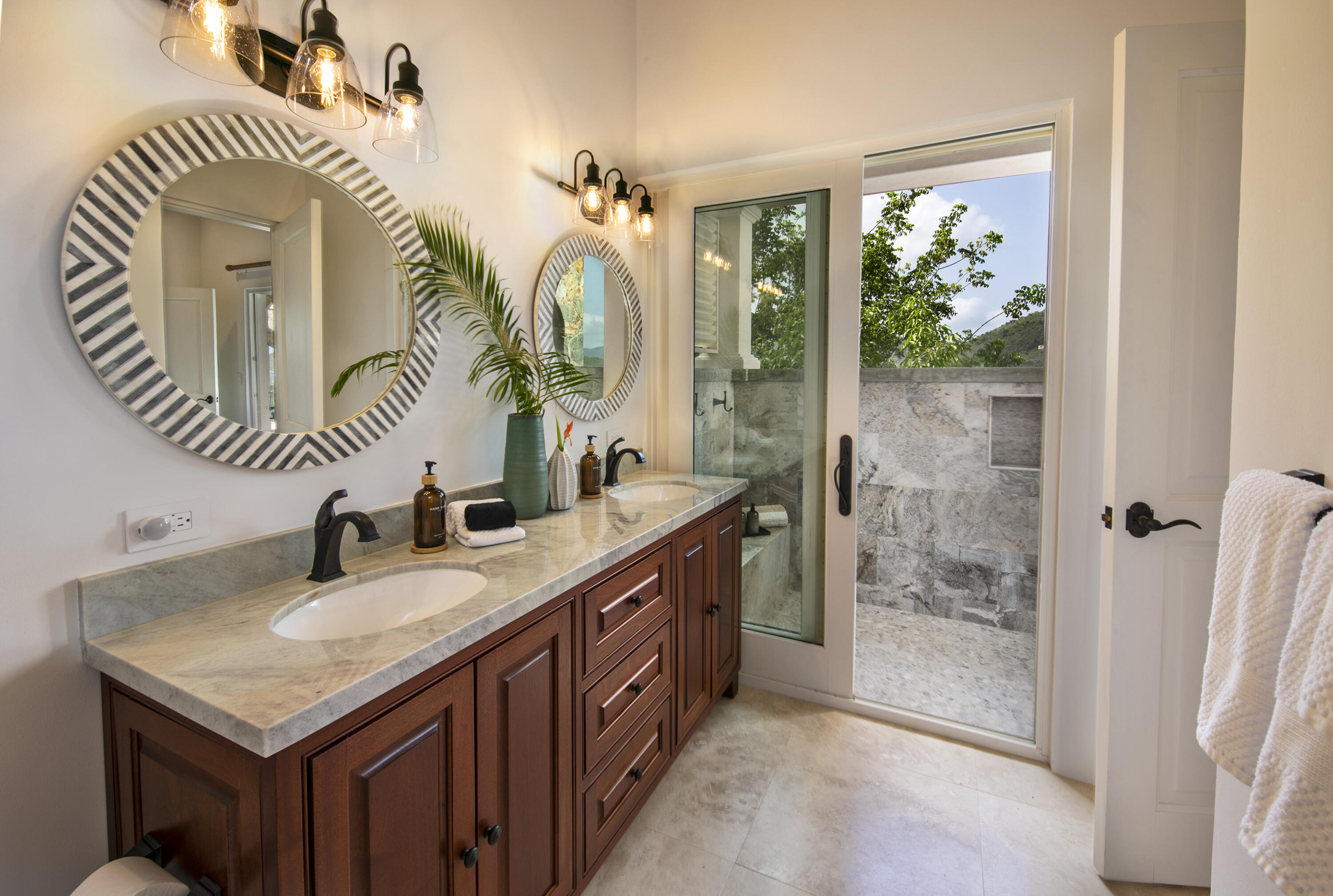 6P REM+ Ben Runnels Gut, St John