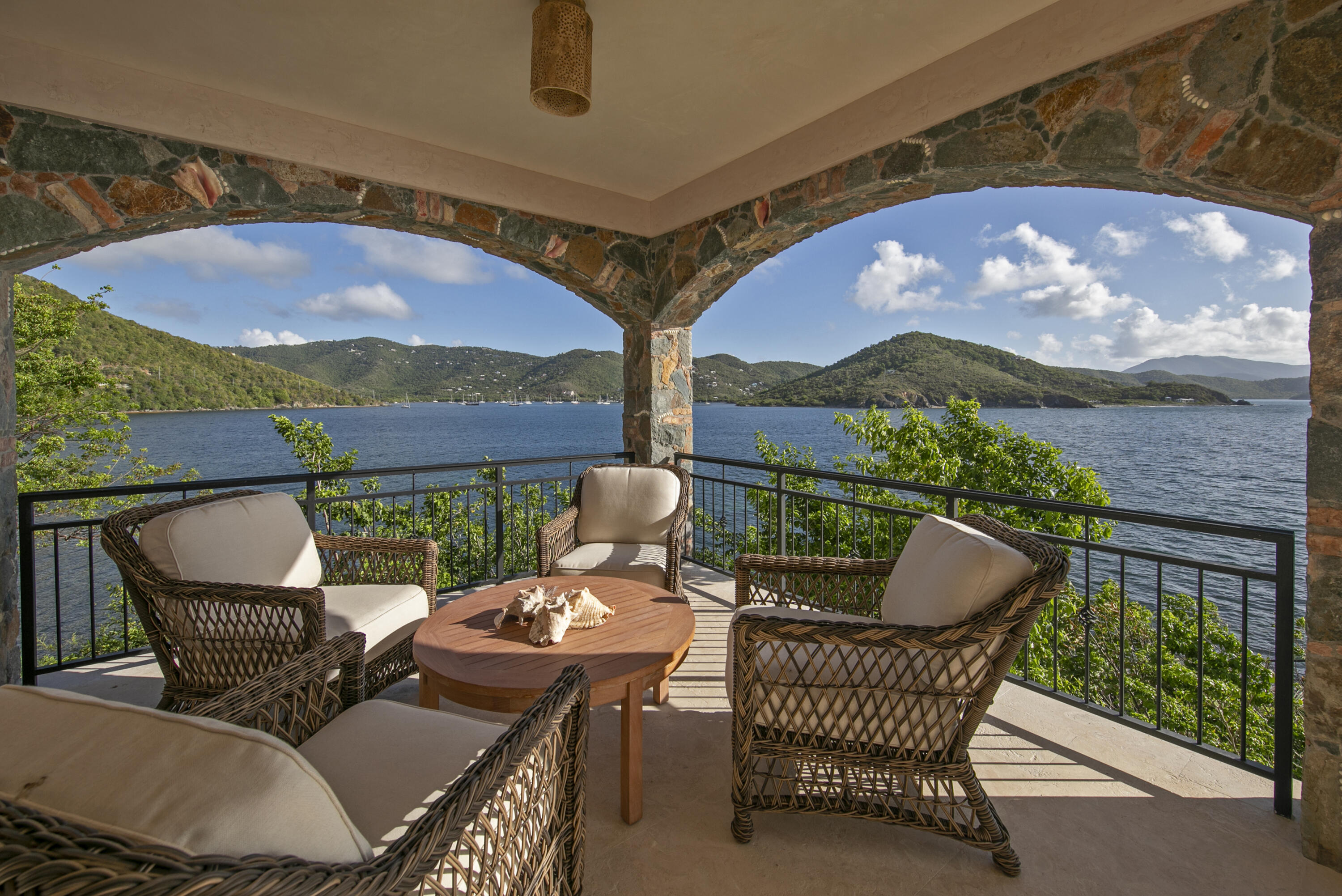 6P REM+ Ben Runnels Gut, St John