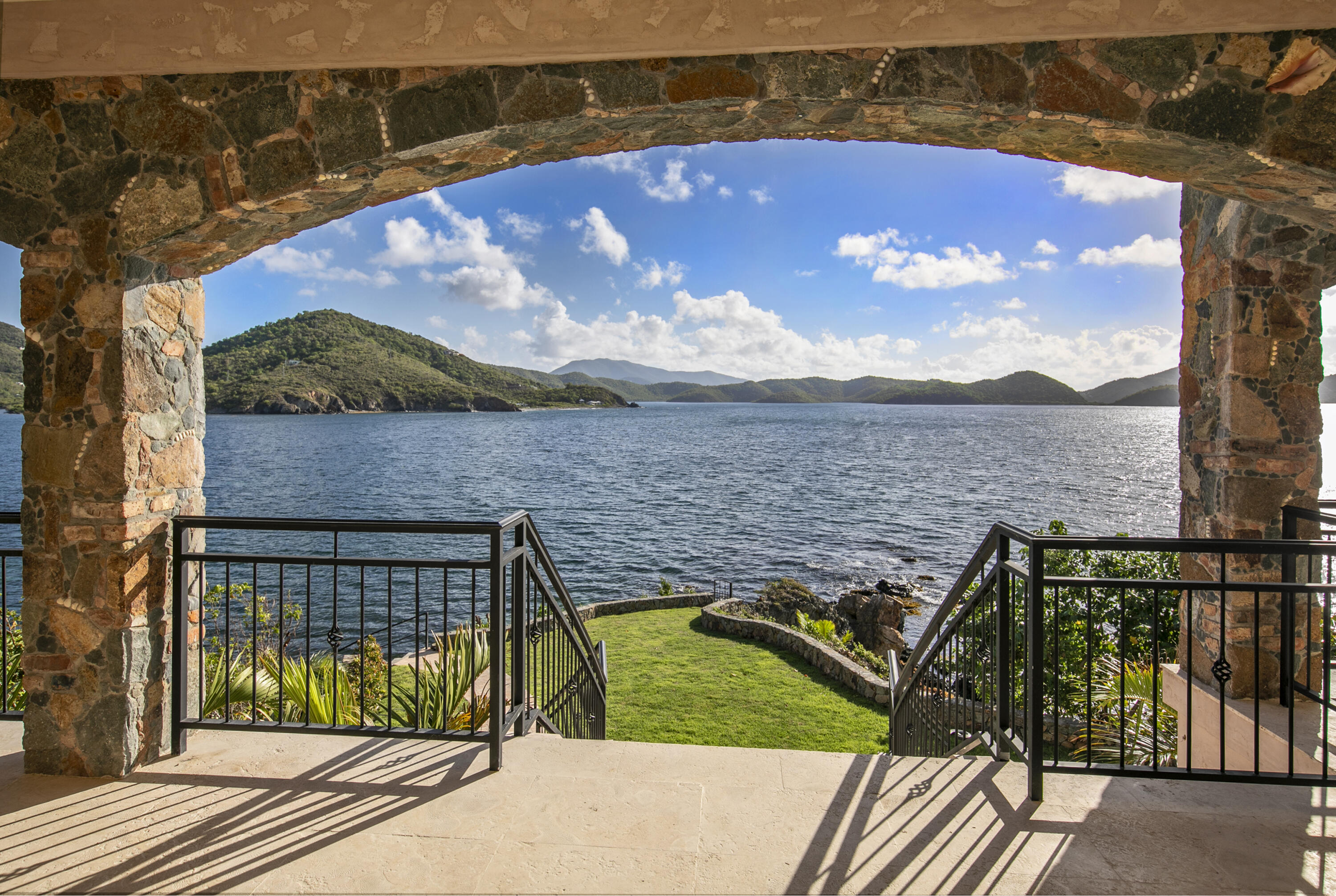 6P REM+ Ben Runnels Gut, St John