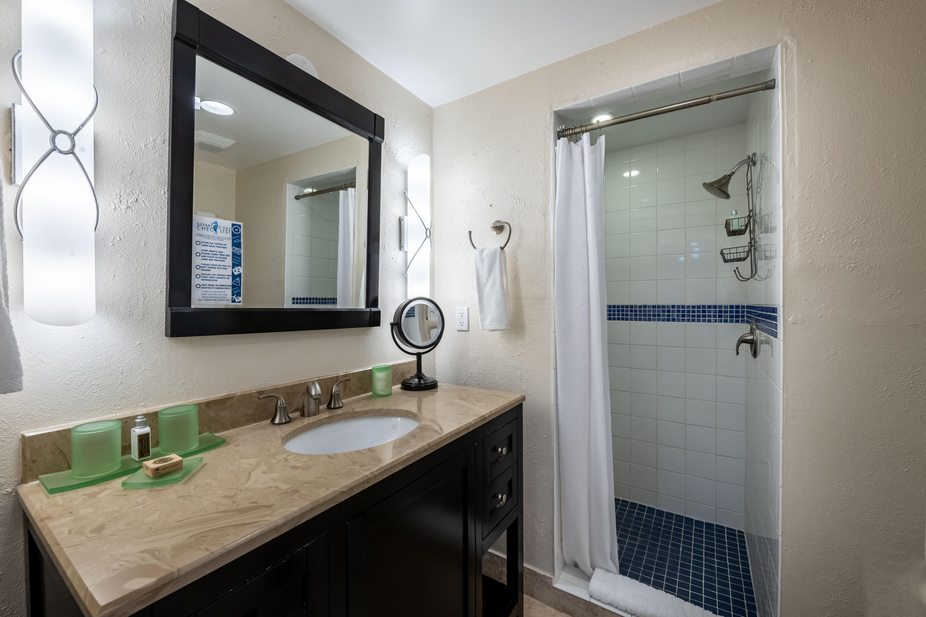 86-3, 86-4 Cruz Bay Town, St John