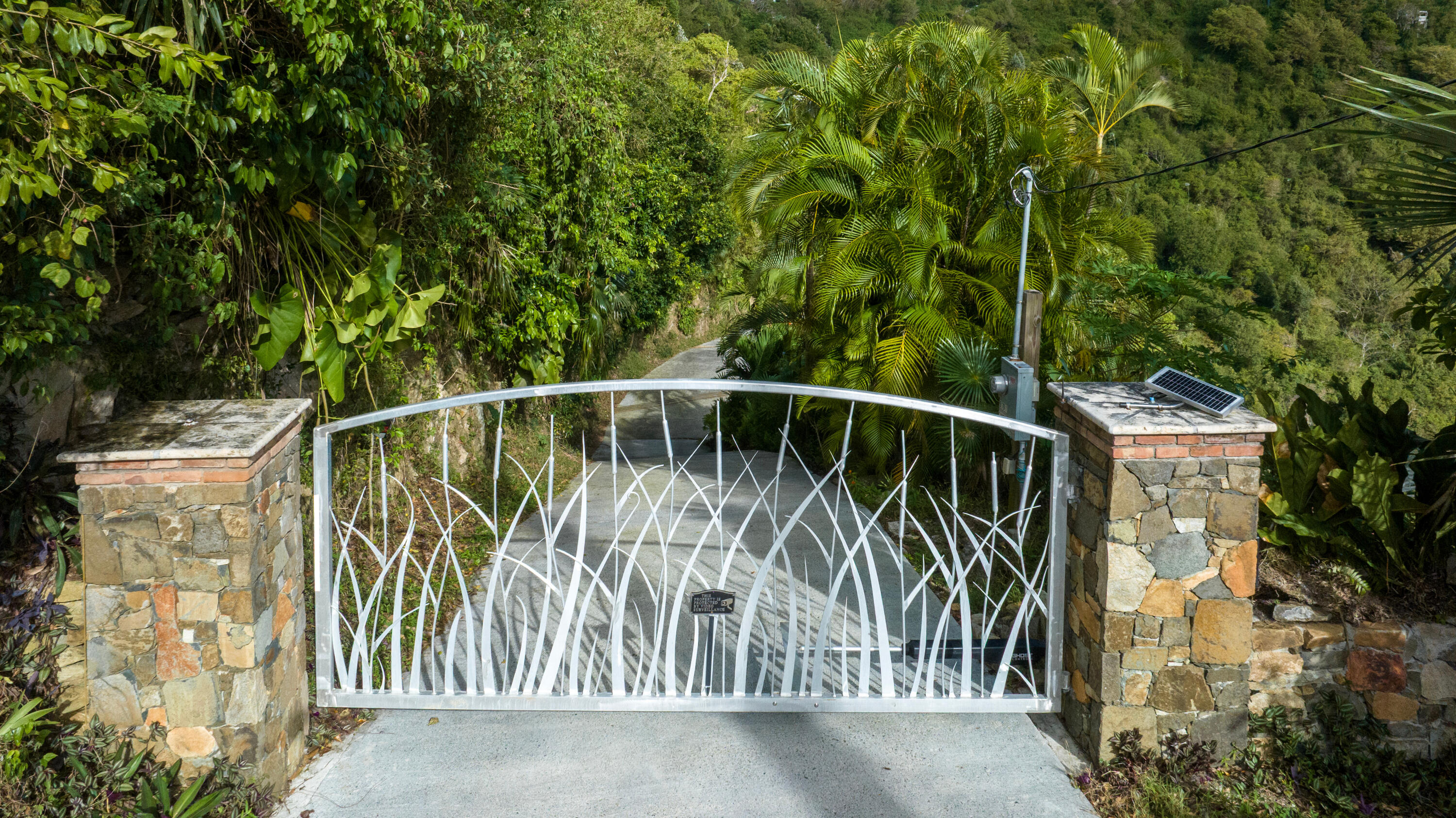 9-7A REM & Carolina, St John