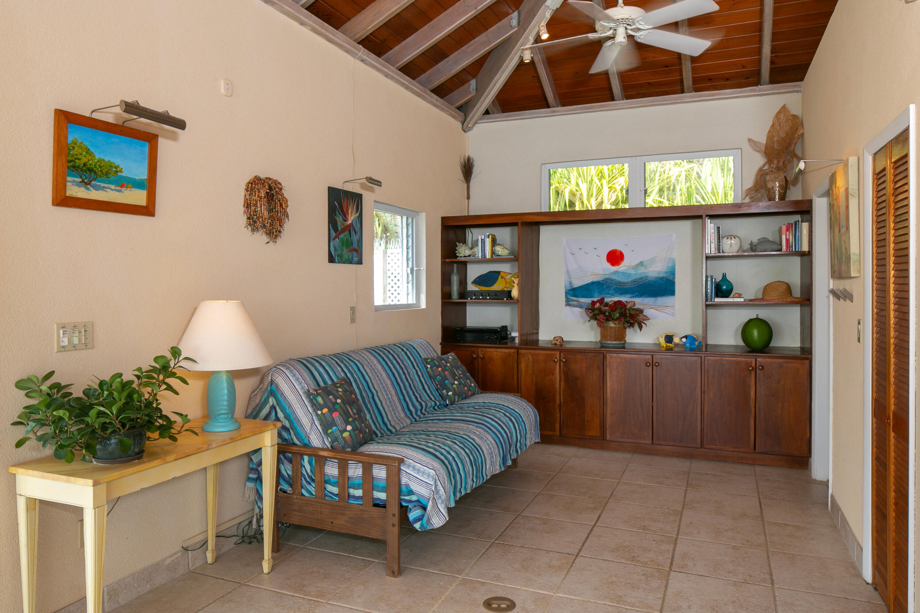 9-7A REM & Carolina, St John