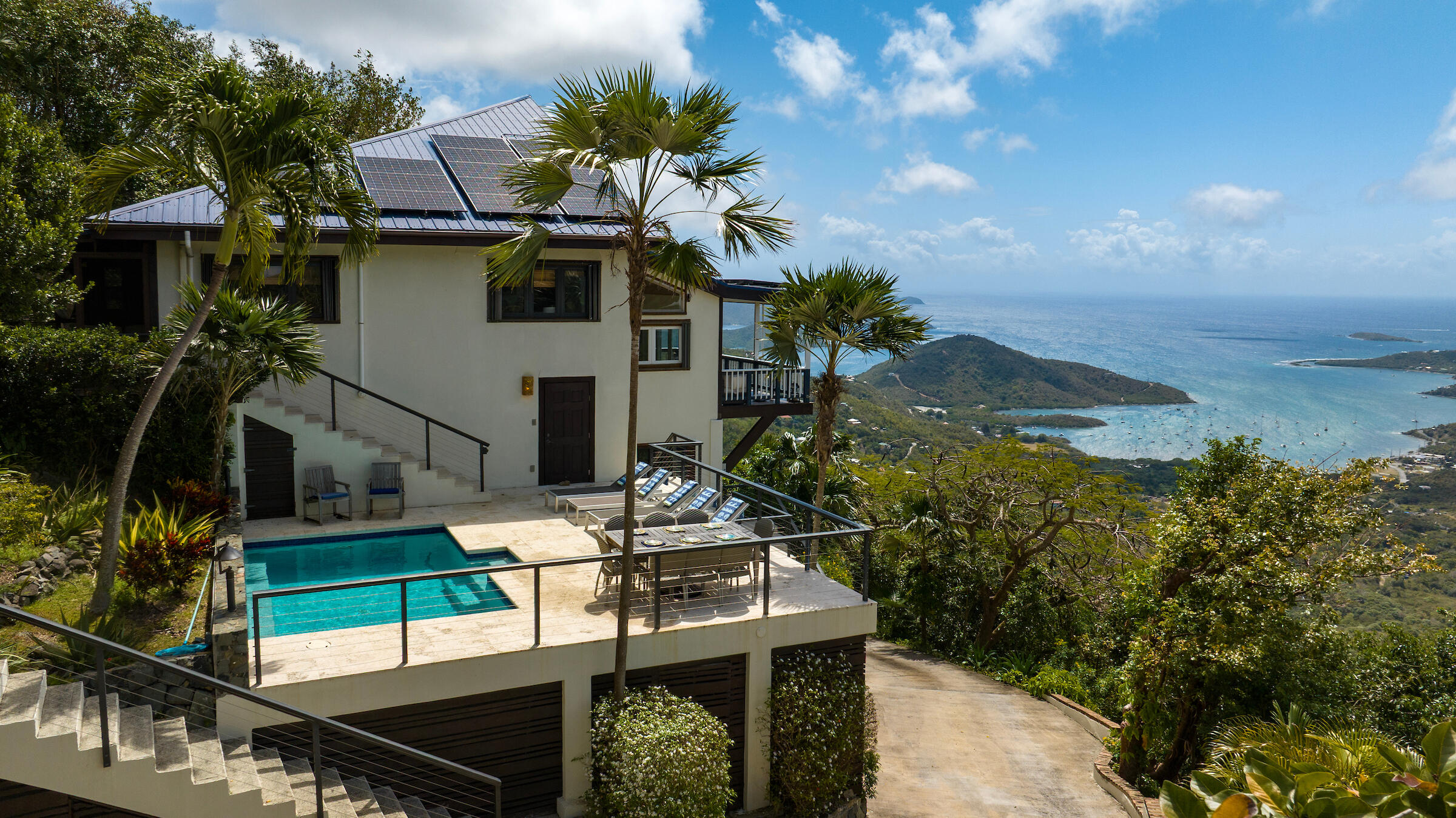 7CB Carolina, St John