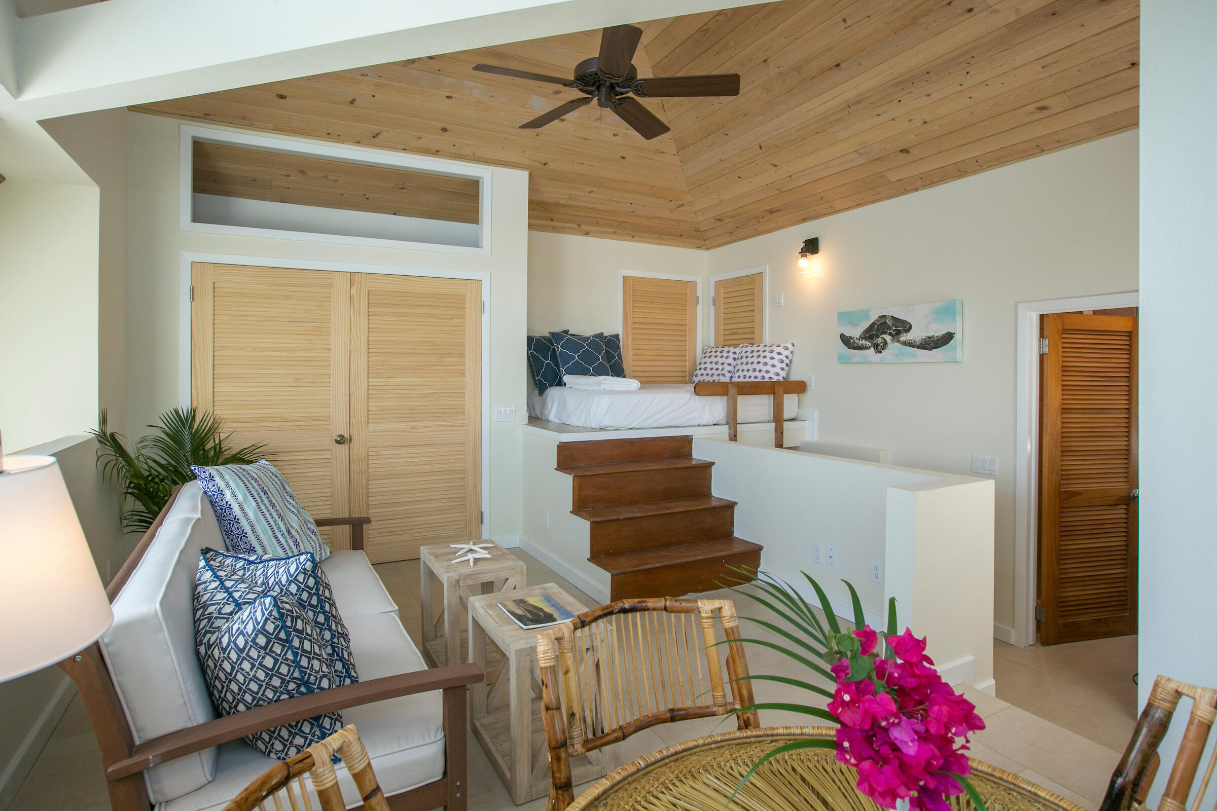 7CB Carolina, St John