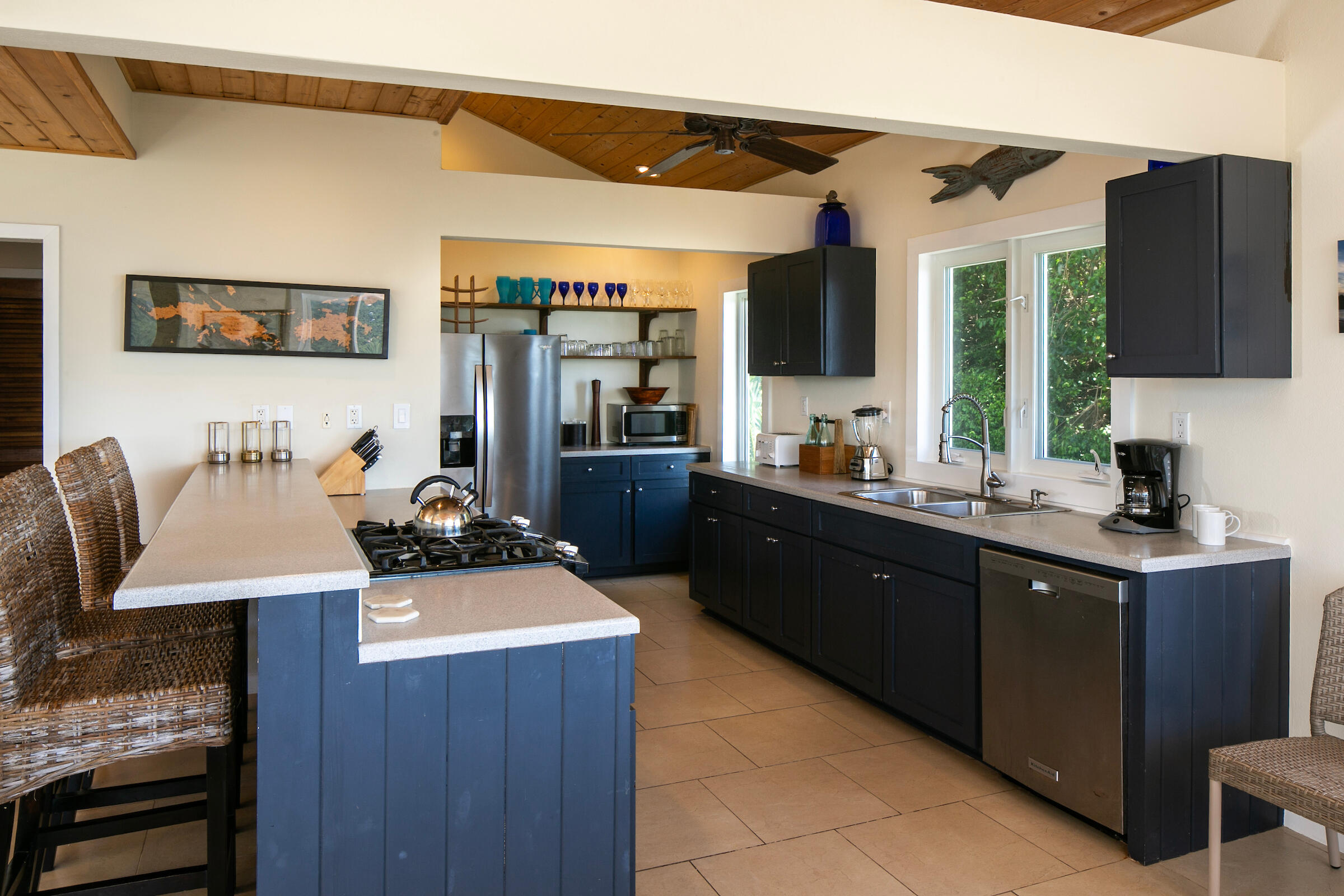 7CB Carolina, St John