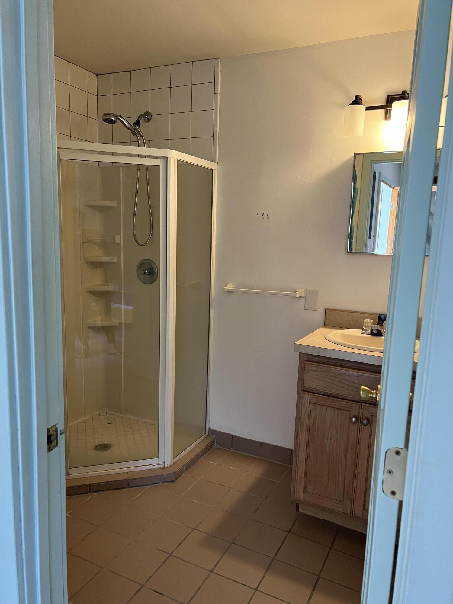 16B-1 Mandahl, St John