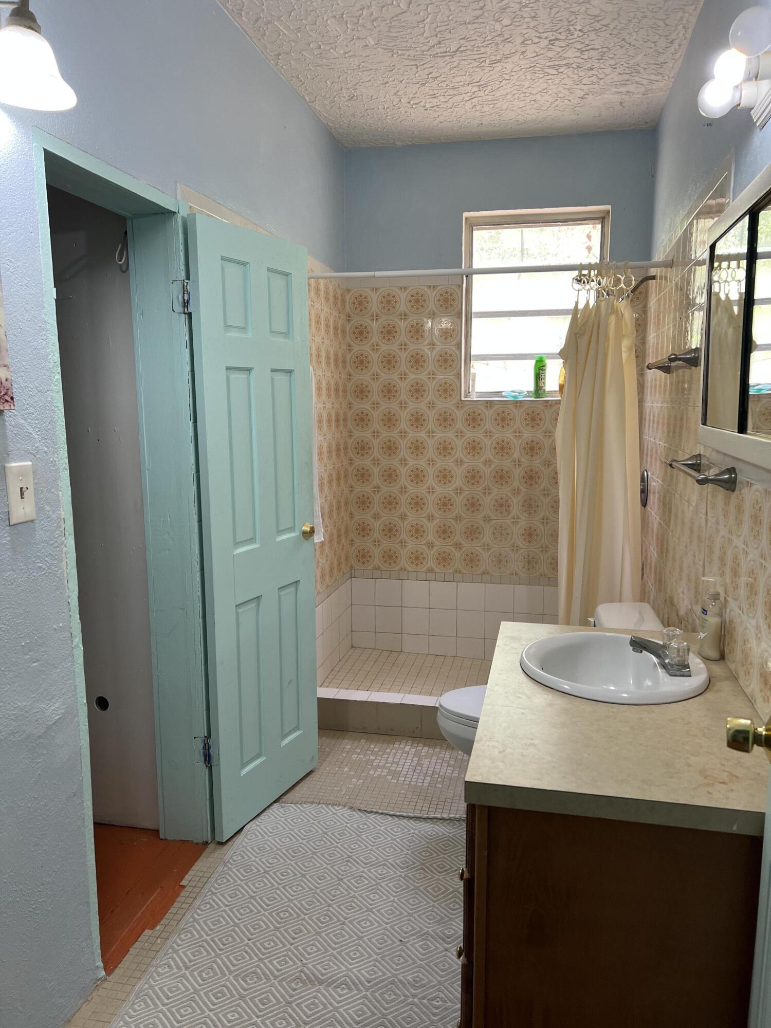 16B-1 Mandahl, St John