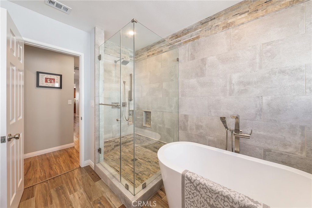 1118 N Cornell Avenue