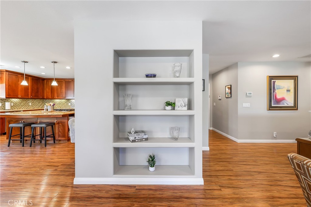 1118 N Cornell Avenue