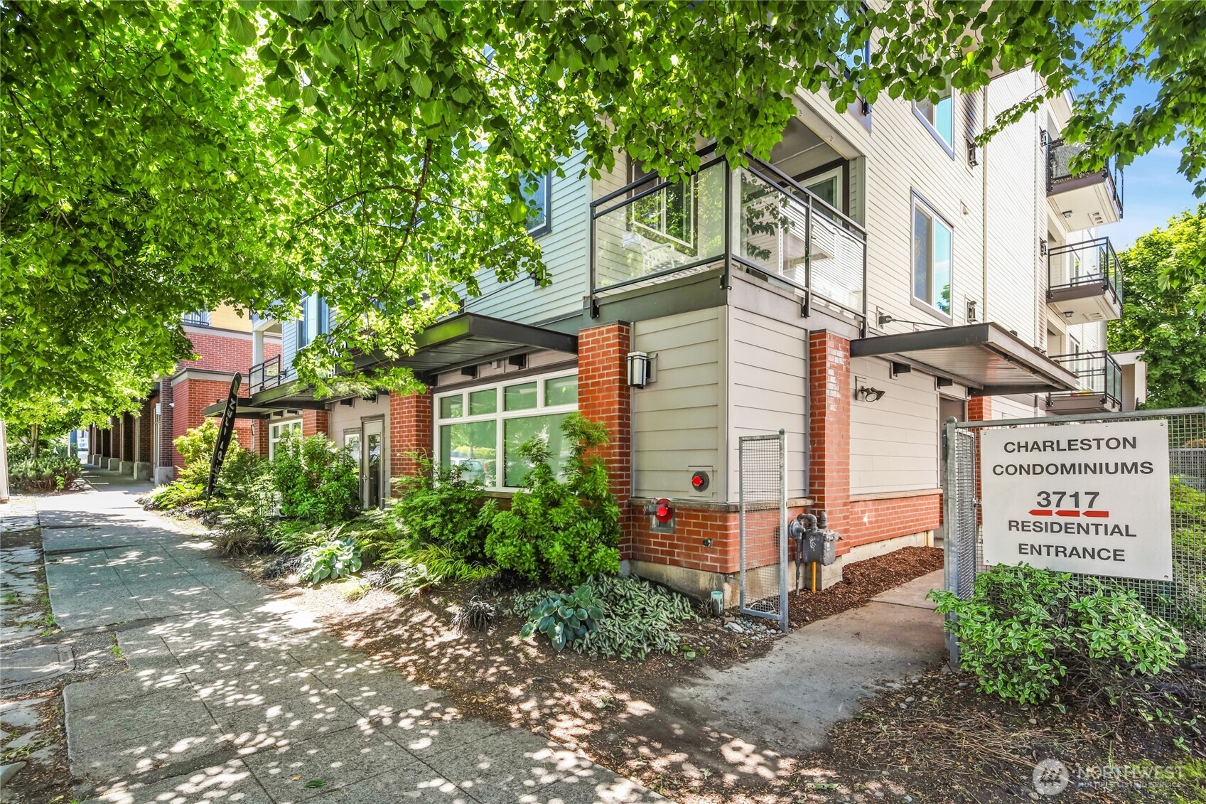 3717 California Avenue SW Unit: 304