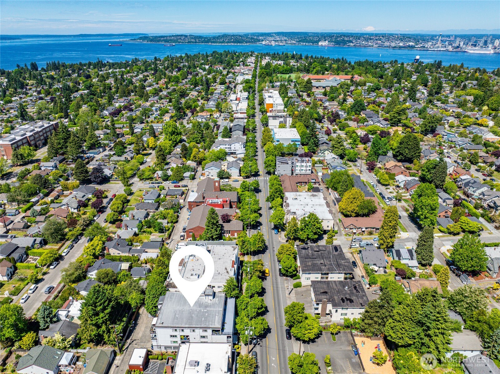 3717 California Avenue SW Unit: 304