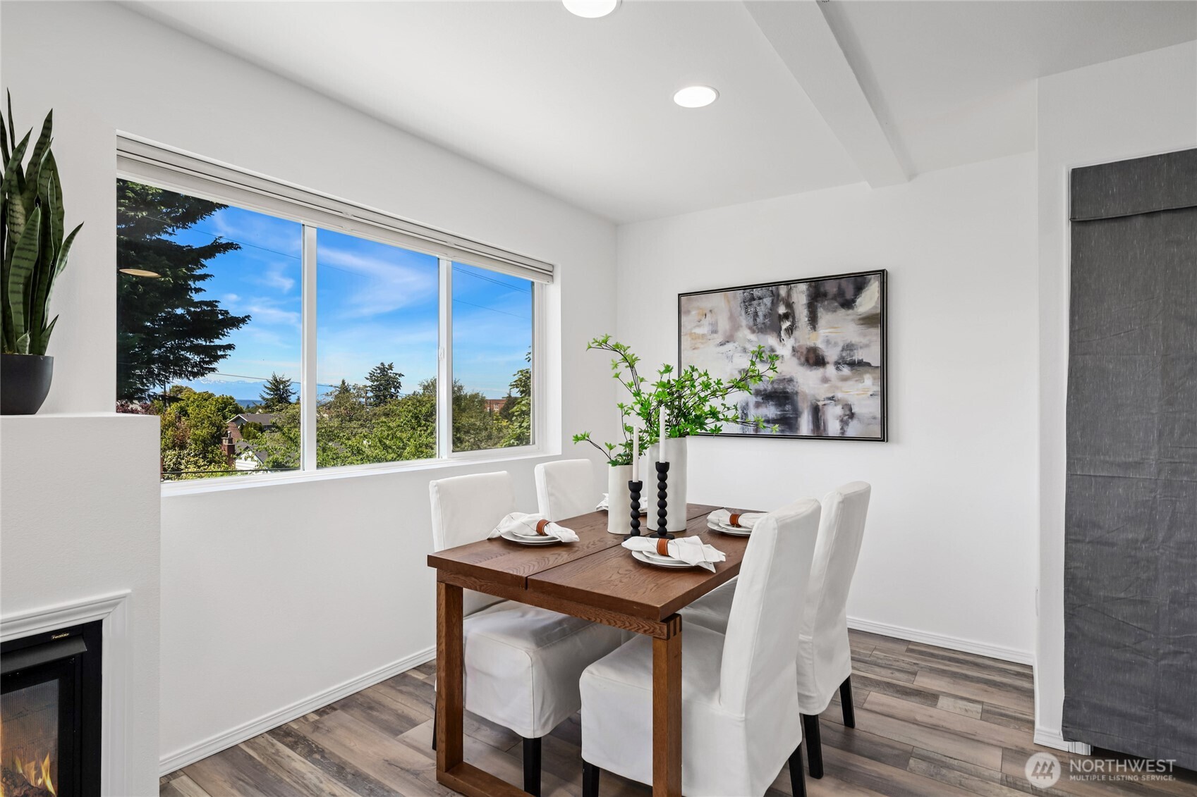 3717 California Avenue SW Unit: 304