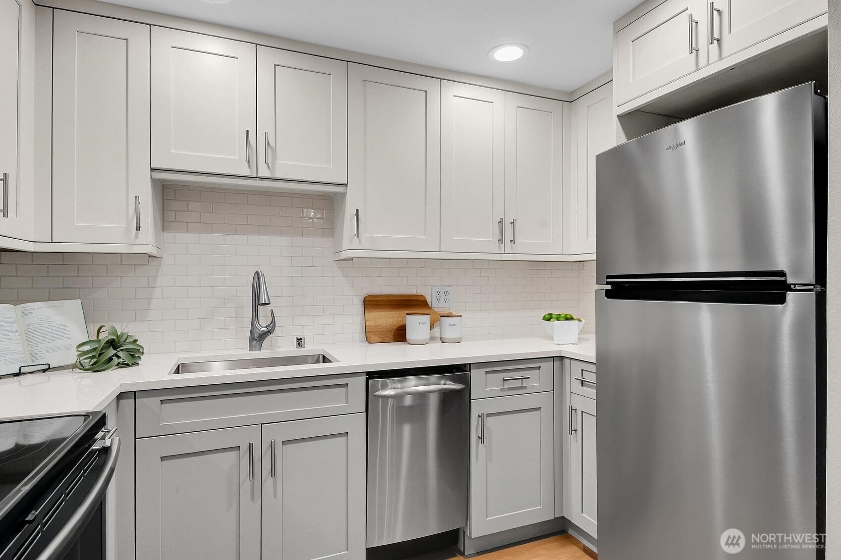 2350 10th Avenue E Unit: 111