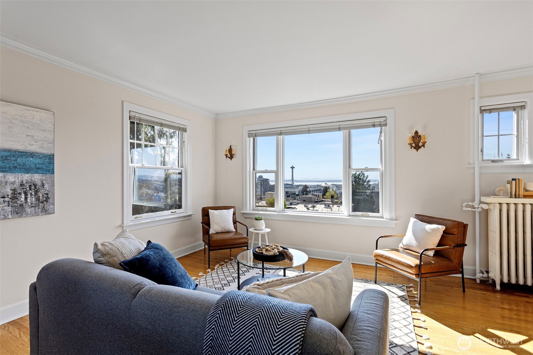 711 Belmont Place E Unit: 304