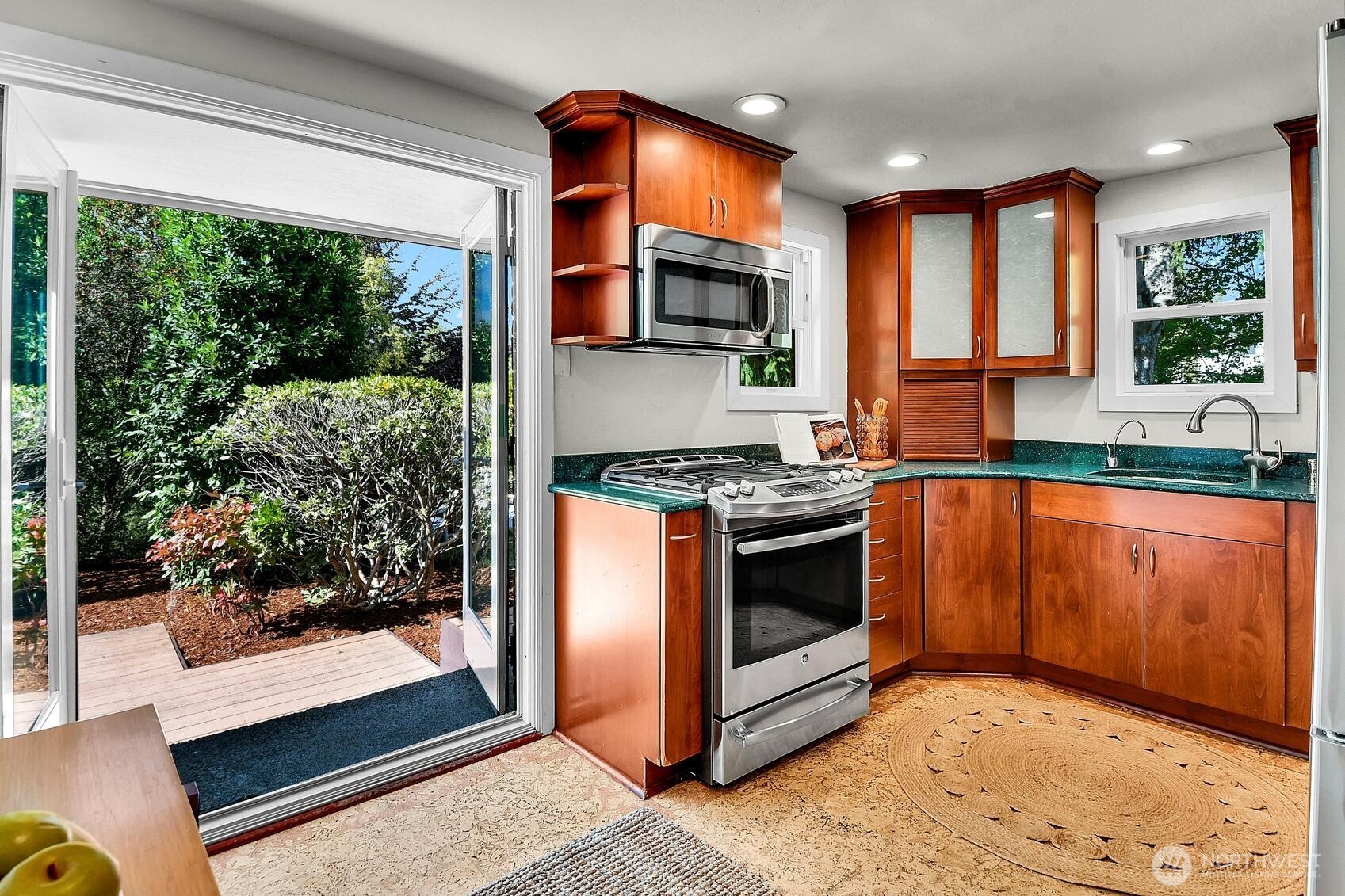 4201 51st Avenue S