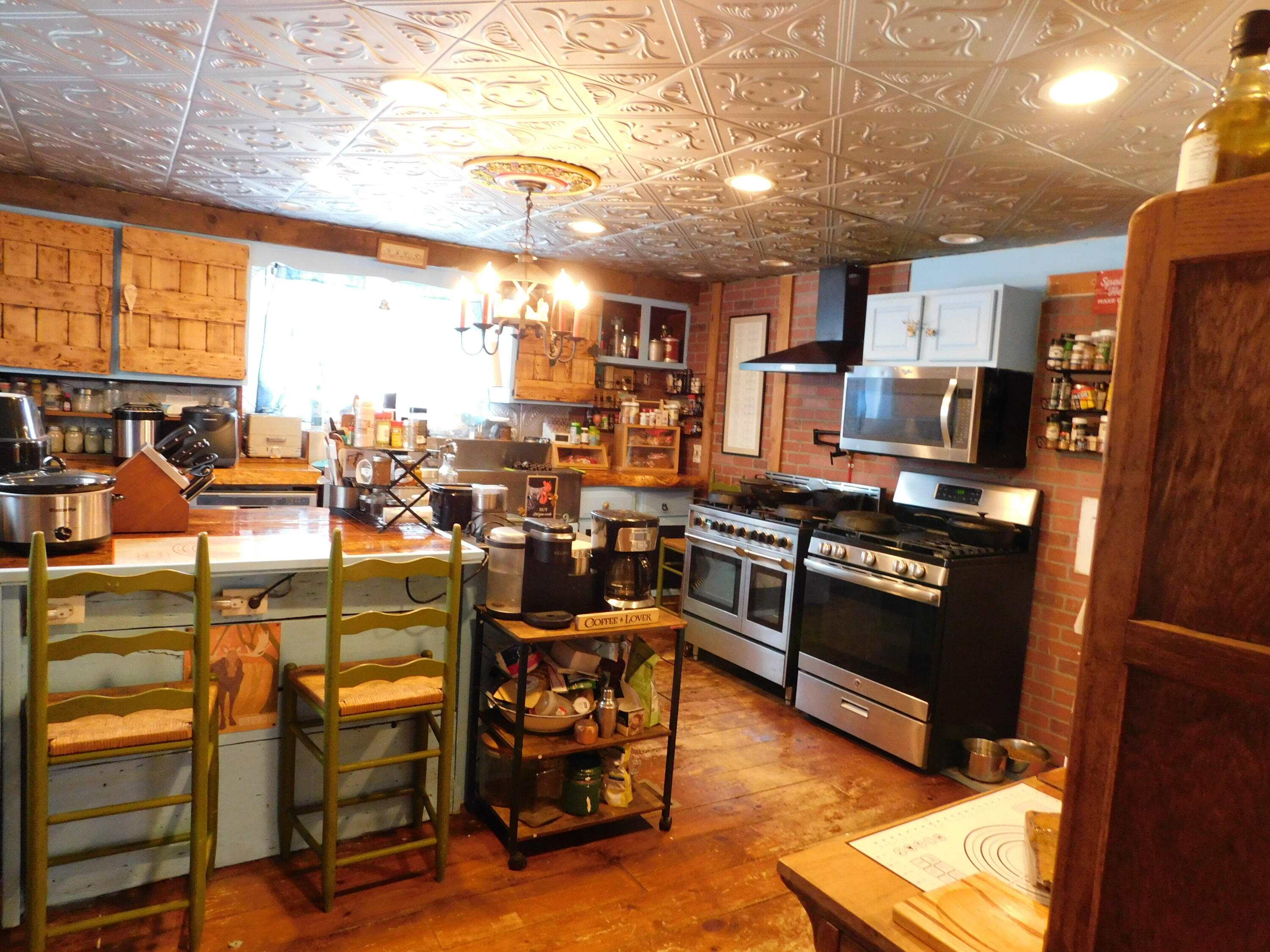 1546 Bear Pond Road