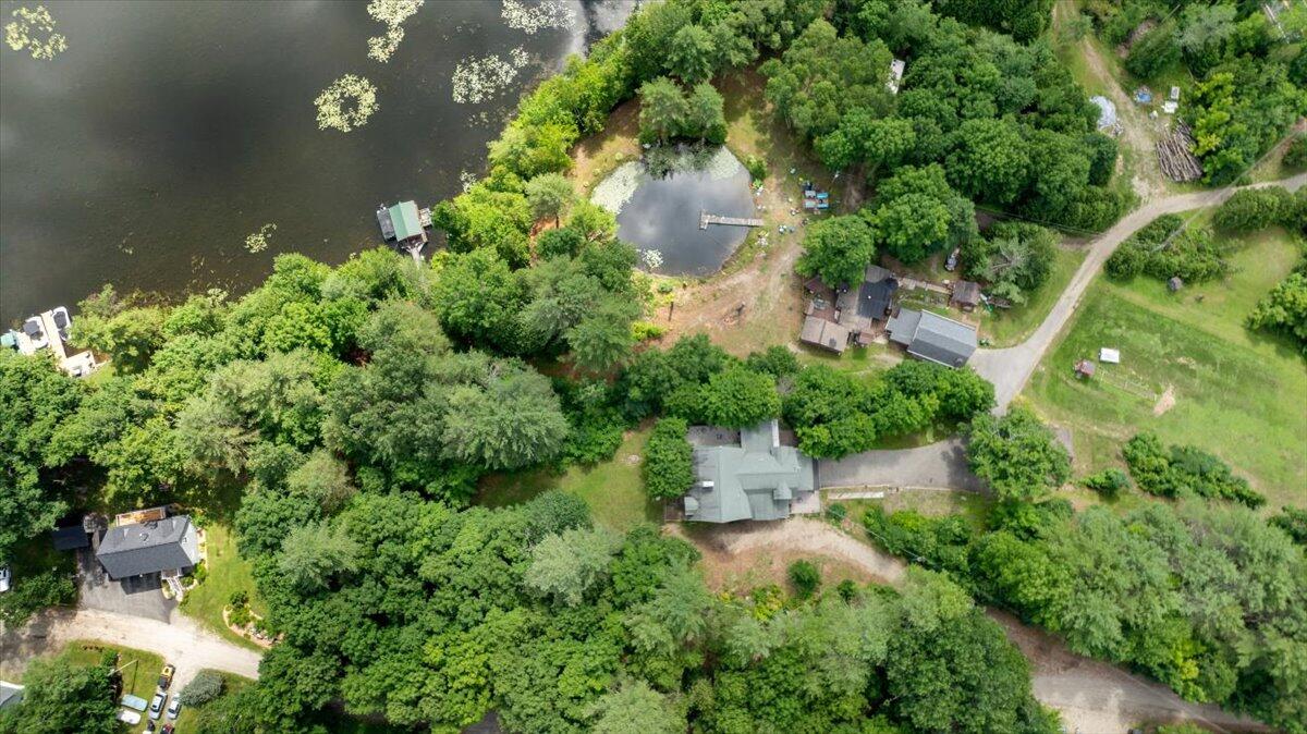 9 Rocky Point Drive
