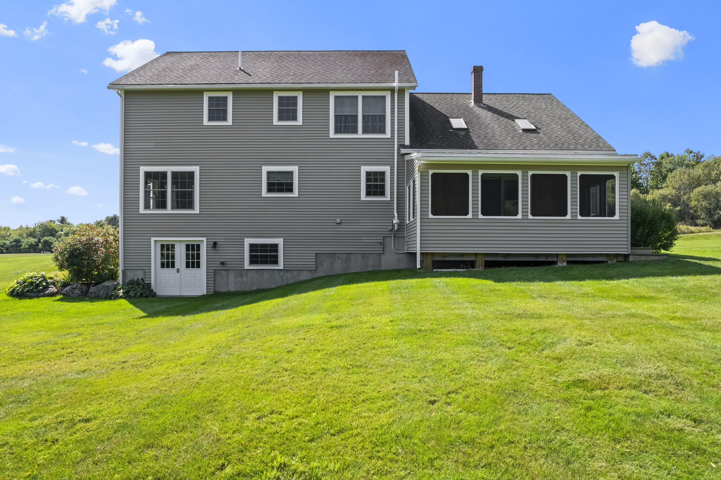 59 Clover Lane
