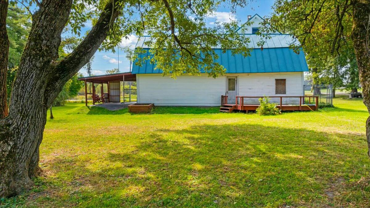 11 Johnson Flat Road