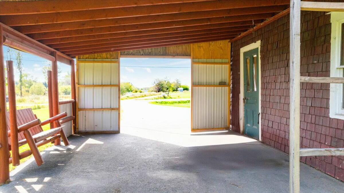 11 Johnson Flat Road