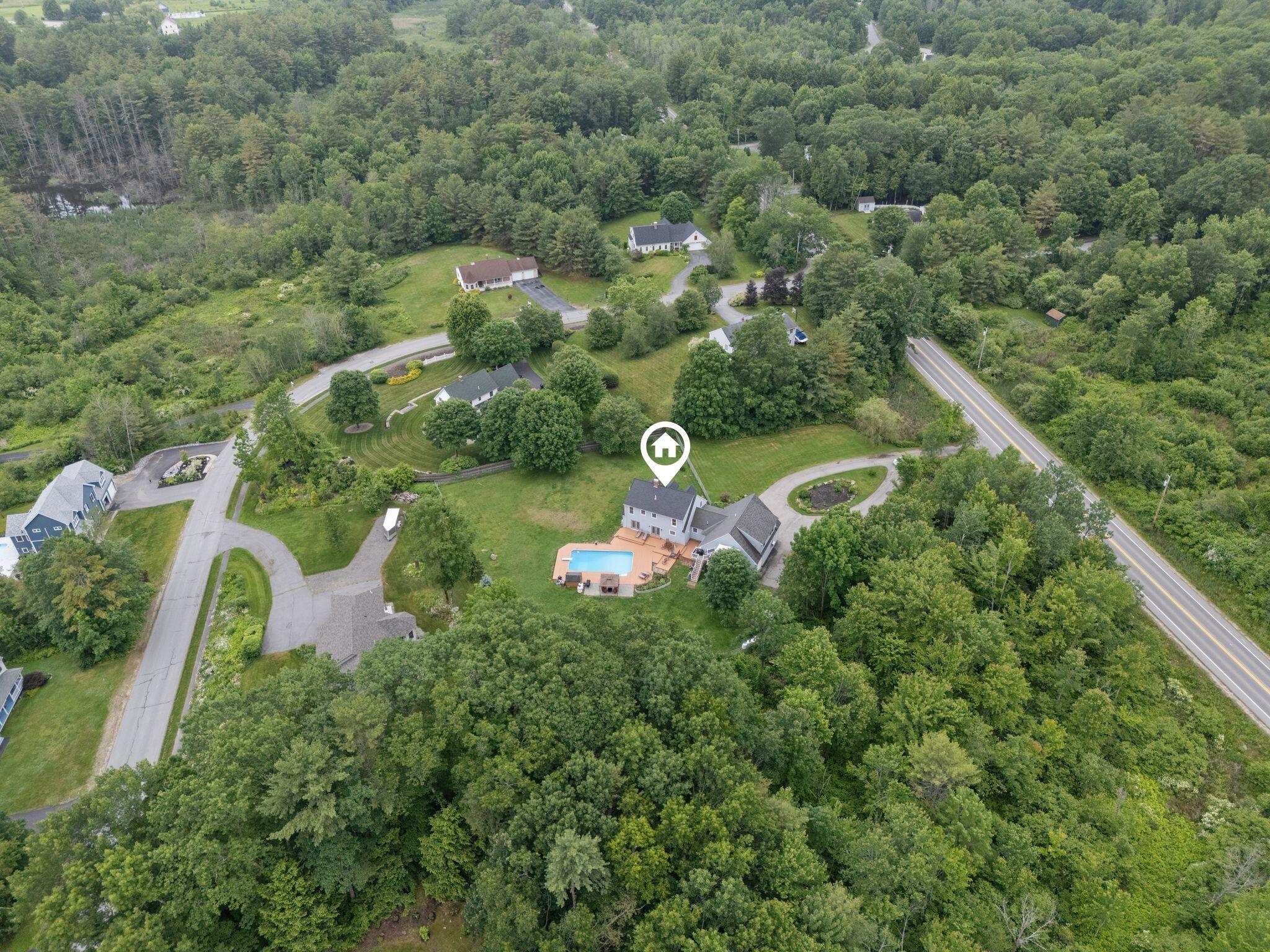 893 River Road