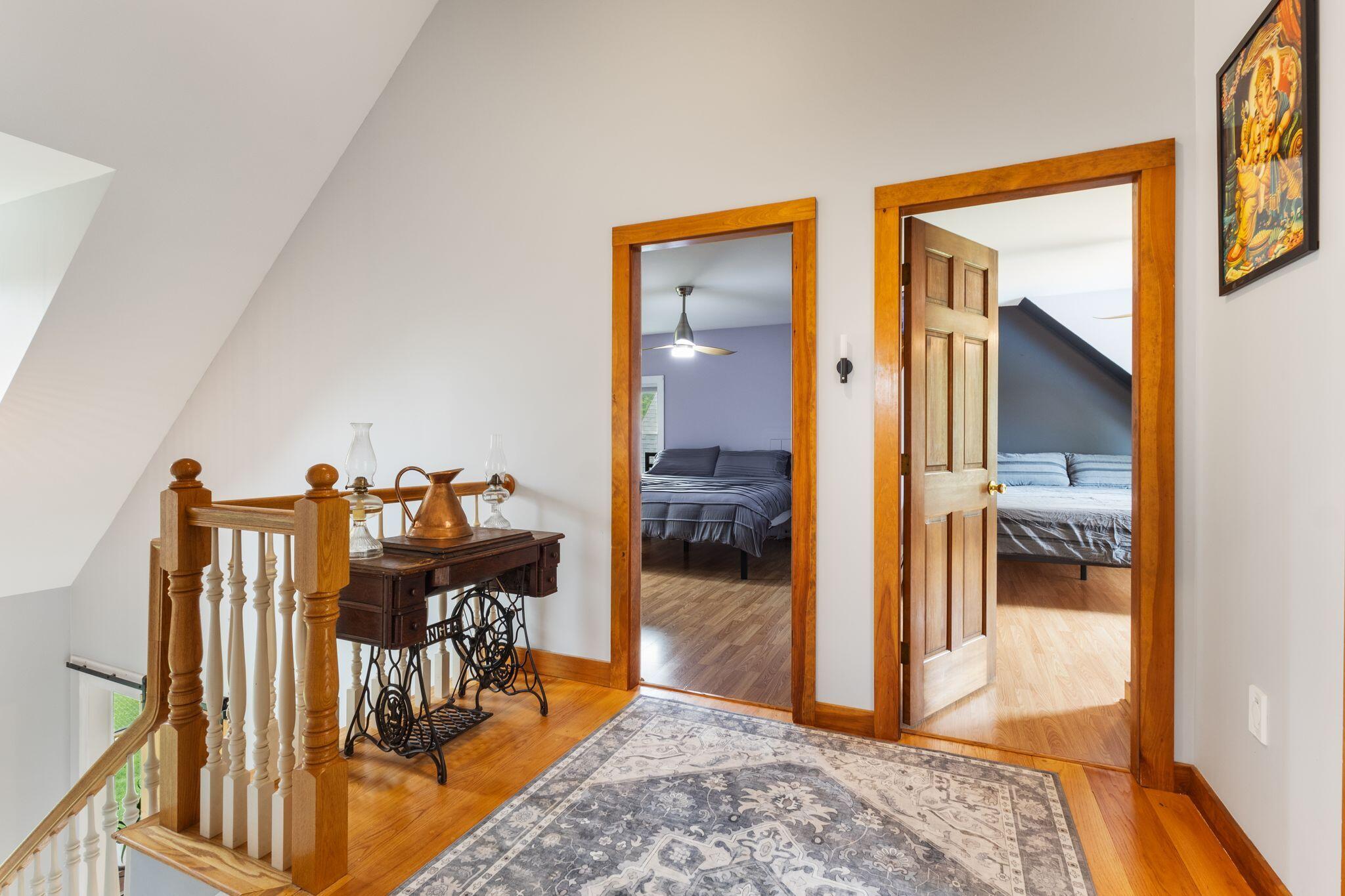 893 River Road