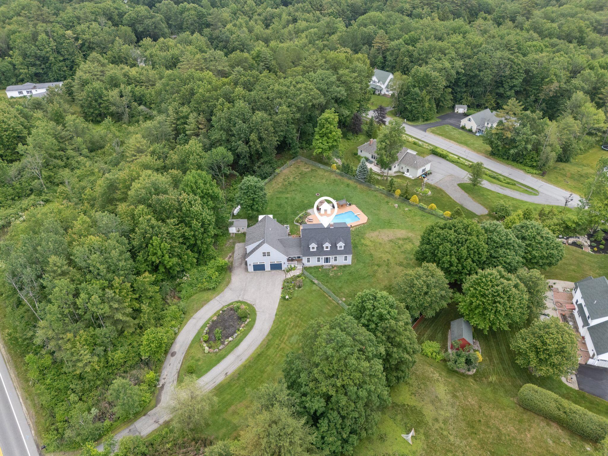 893 River Road