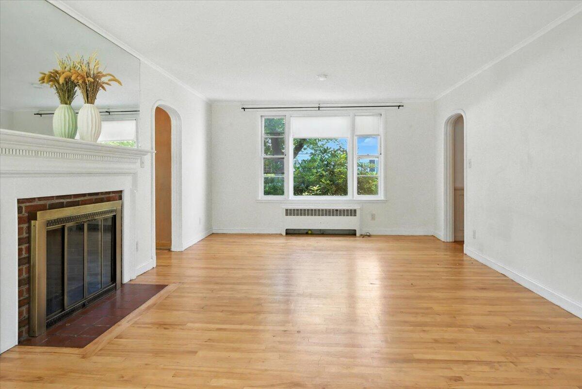 49 Bardwell Street