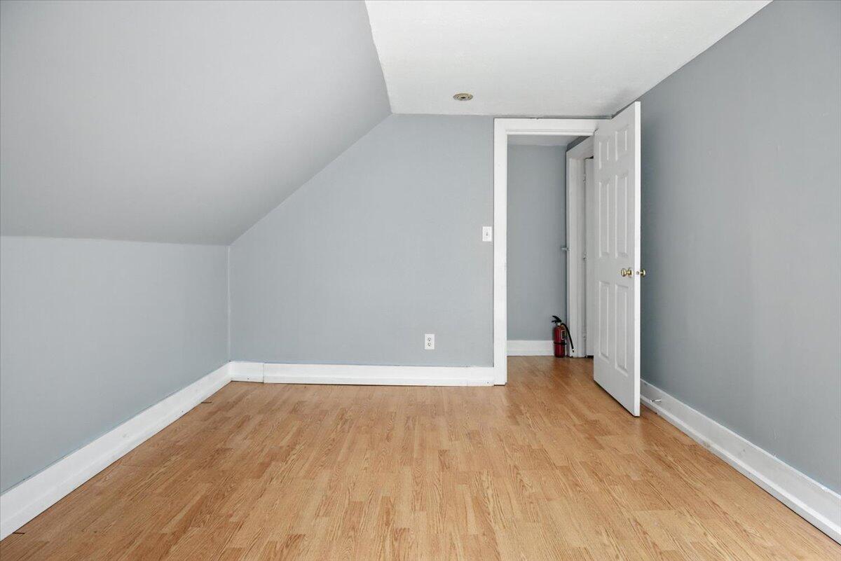 716 Empire Road