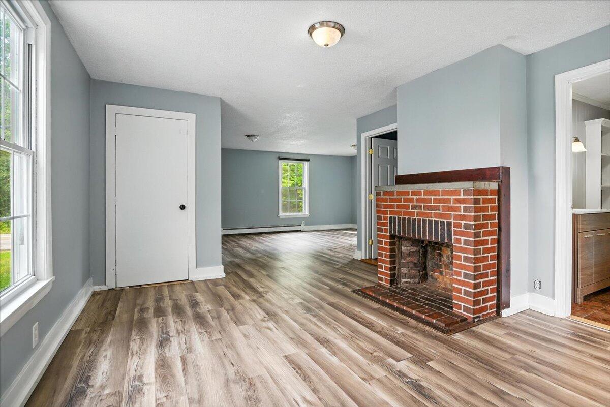 716 Empire Road