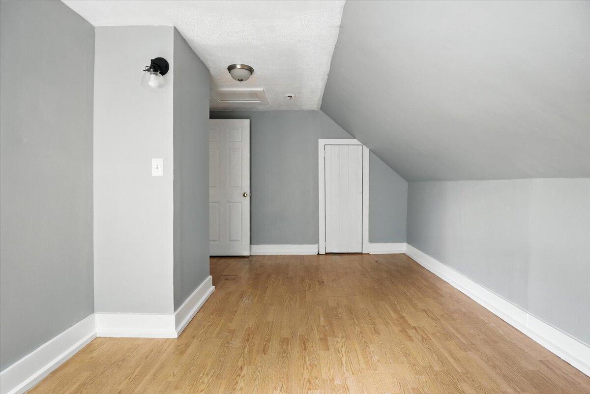 716 Empire Road