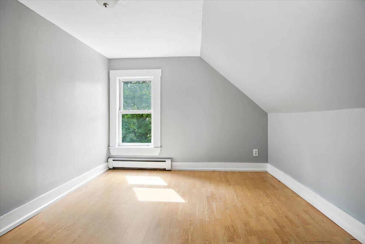 716 Empire Road