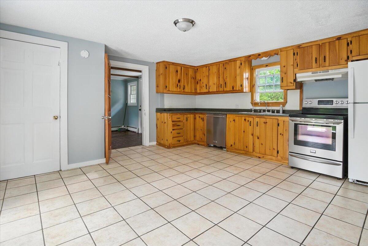 716 Empire Road