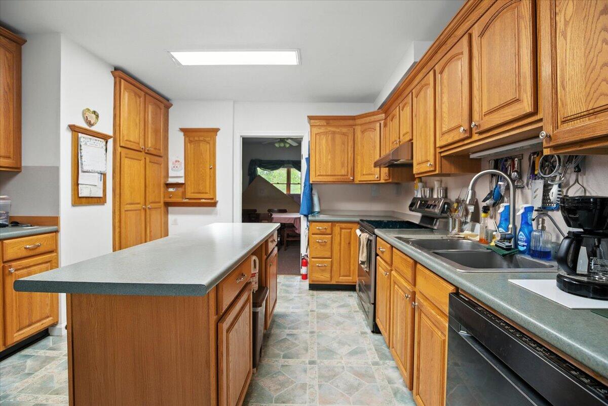 330 Drummond Road