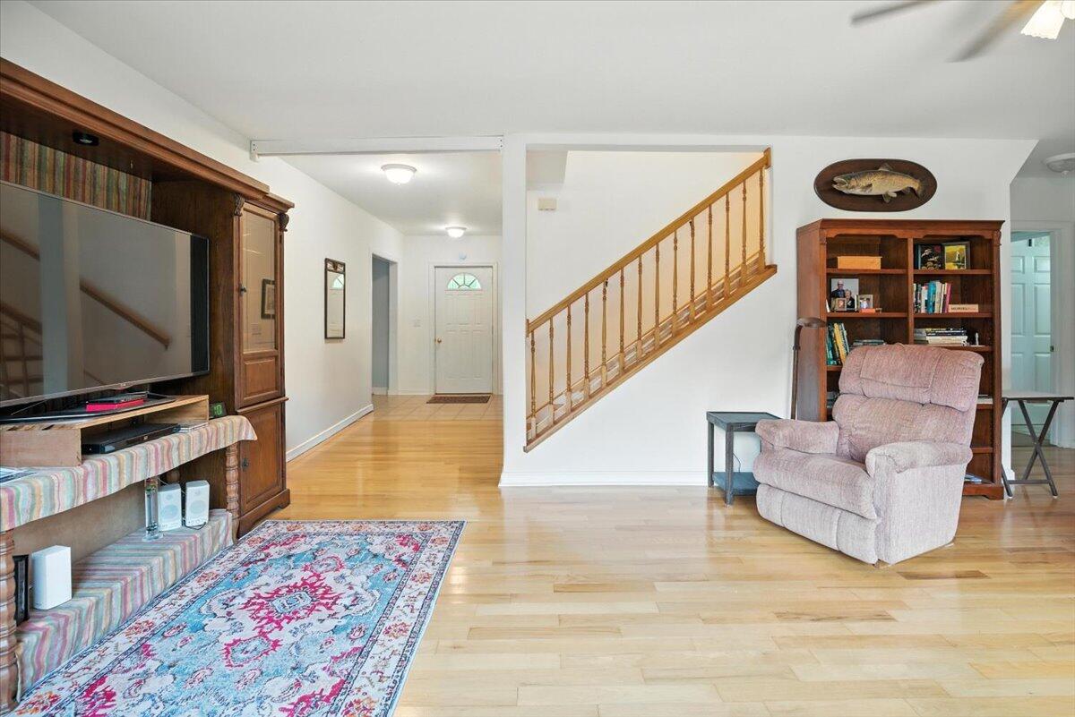 330 Drummond Road
