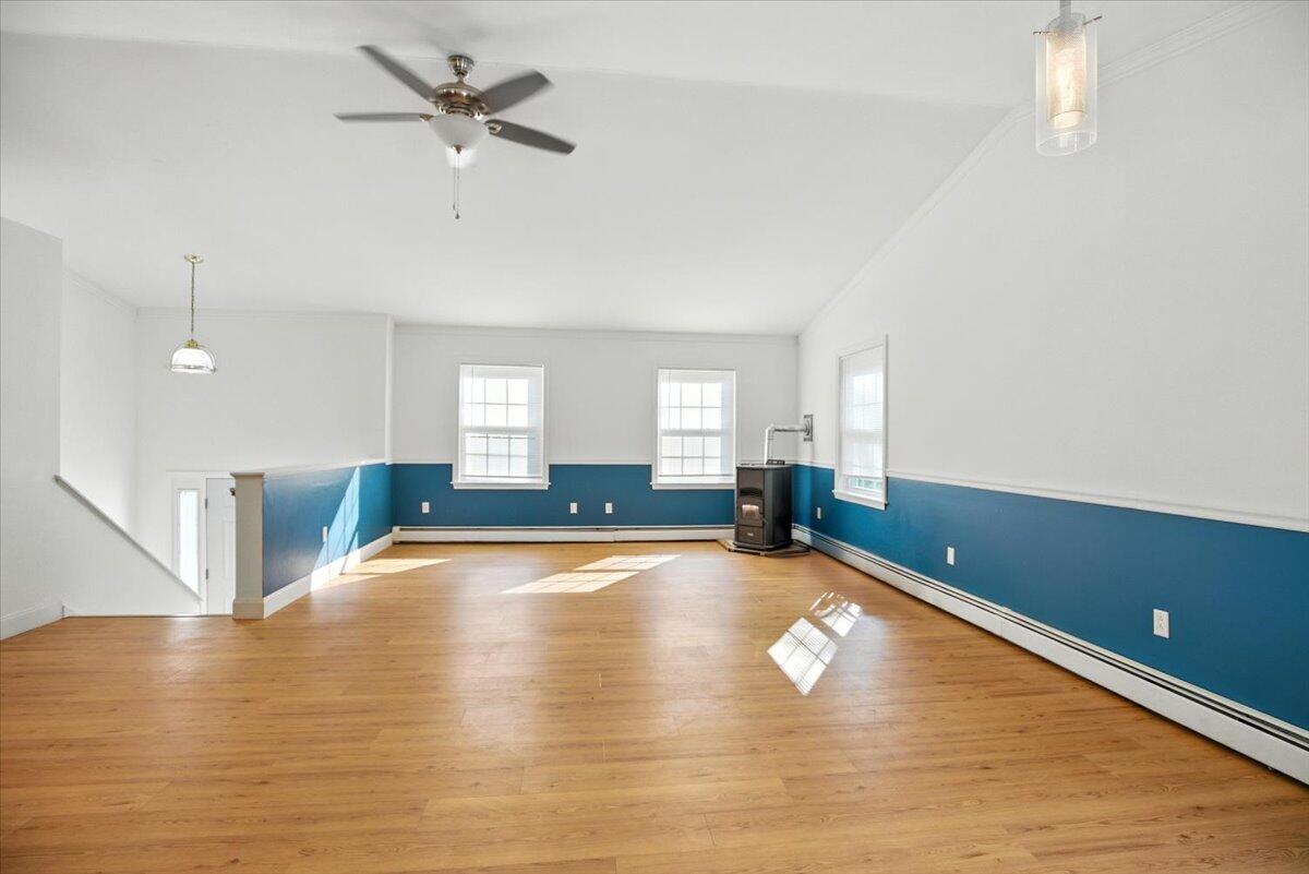 568 Plains Road