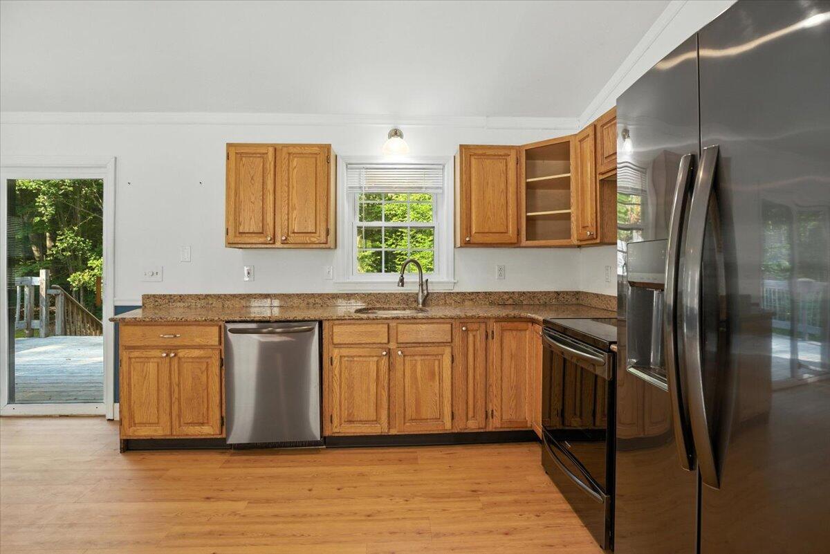 568 Plains Road