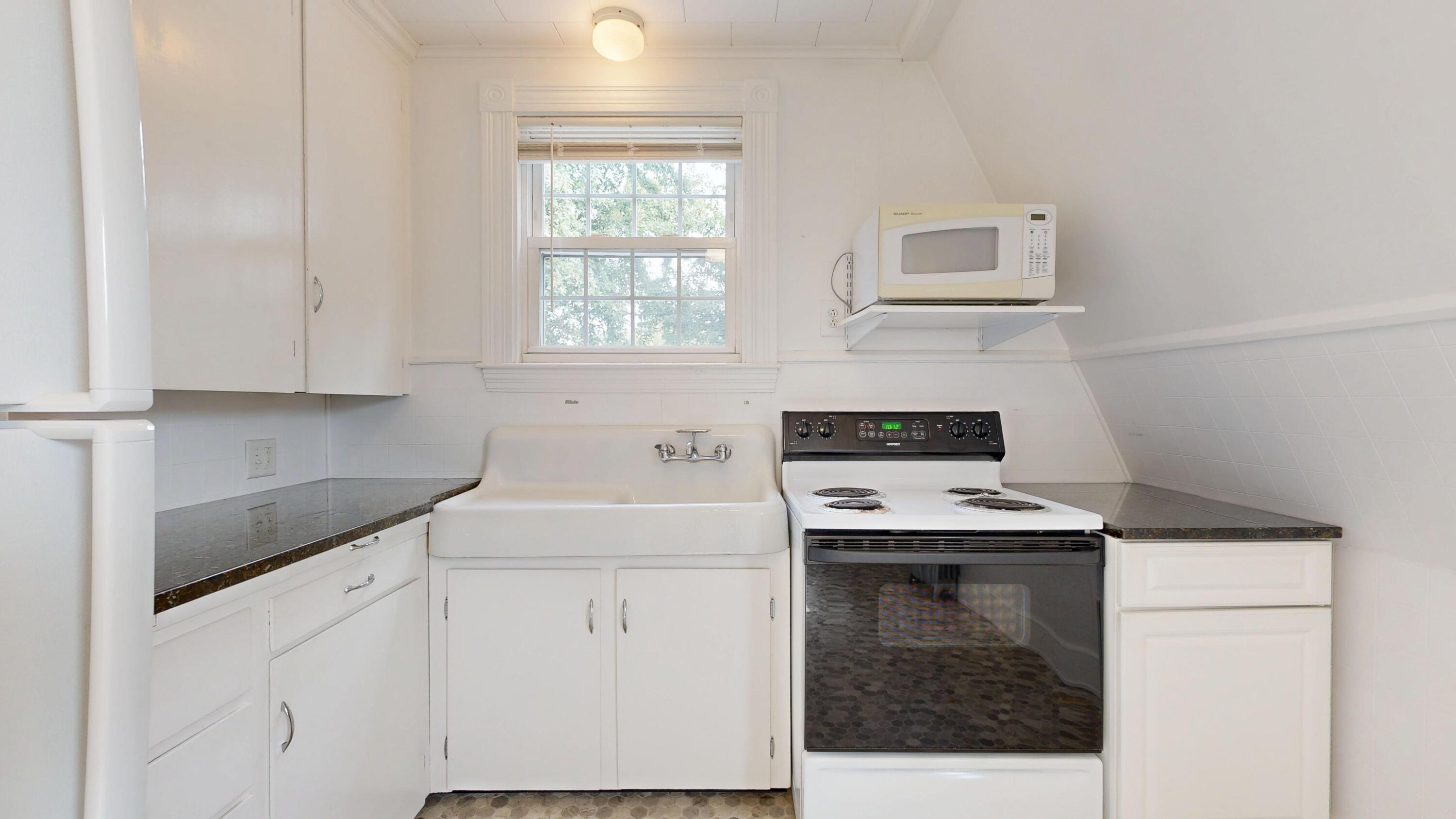 425 Turner Street, Auburn