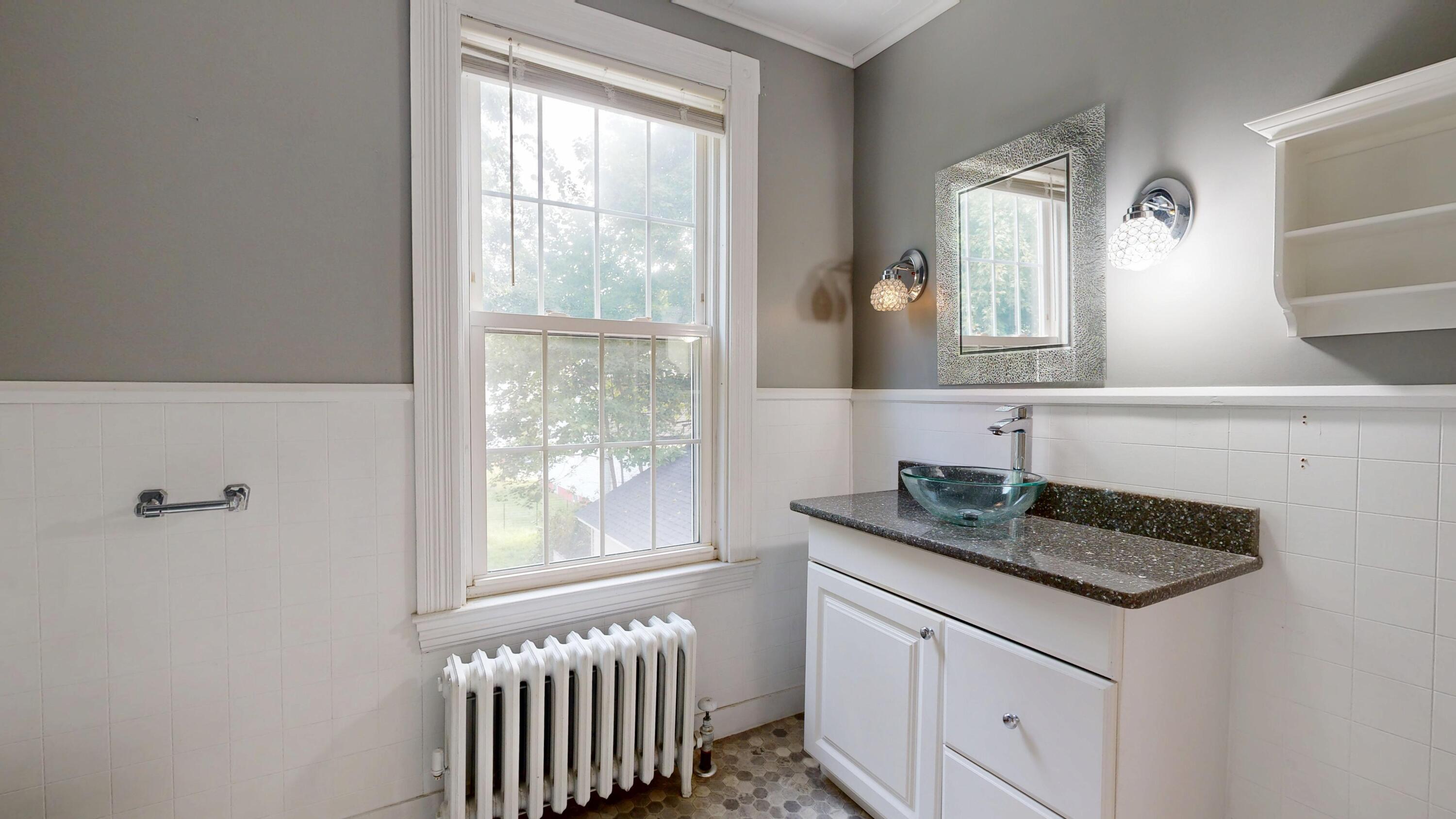 425 Turner Street, Auburn