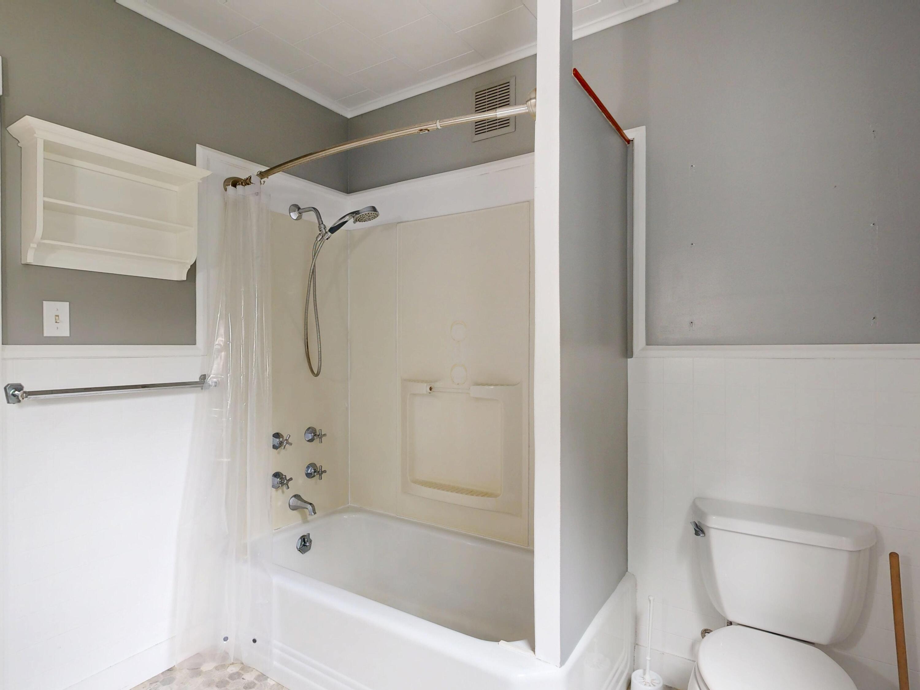 425 Turner Street, Auburn