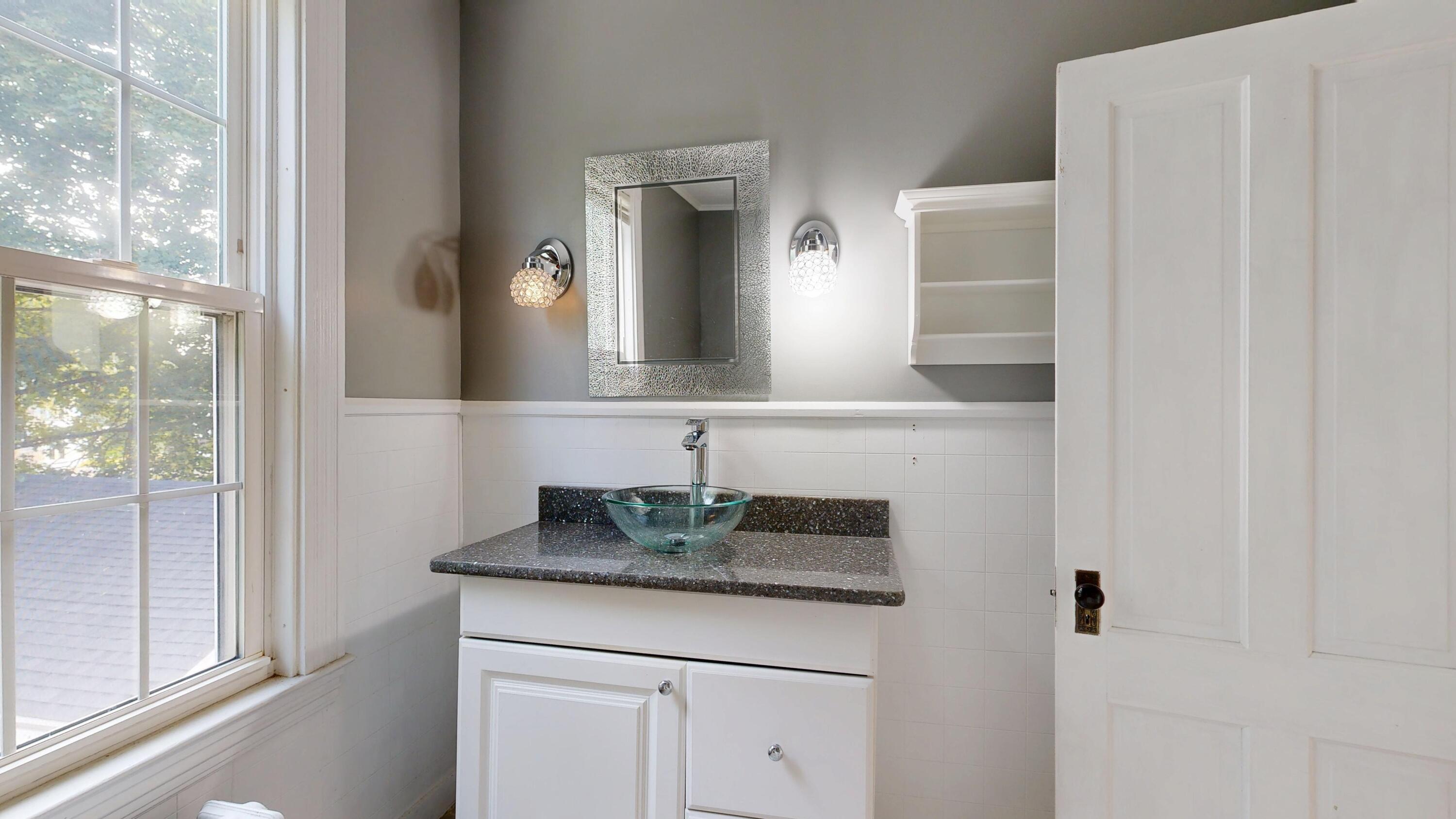 425 Turner Street, Auburn