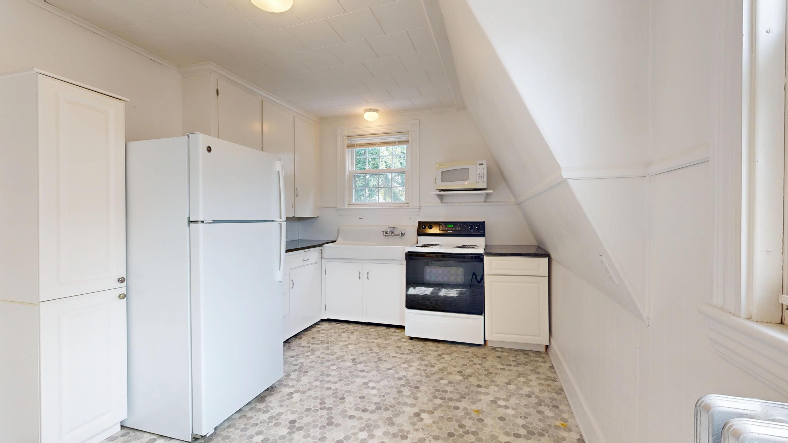 425 Turner Street, Auburn