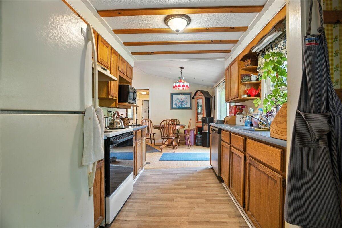 62 North Street, Mechanic Falls