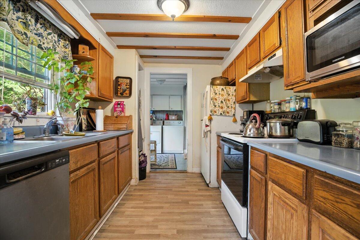 62 North Street, Mechanic Falls